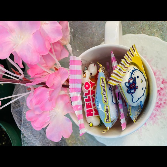 🌸Hello kitty Mug🌸 Dishware for that  [[Sakura Kawaii Aesthetic]]! - Picture 13 of 14